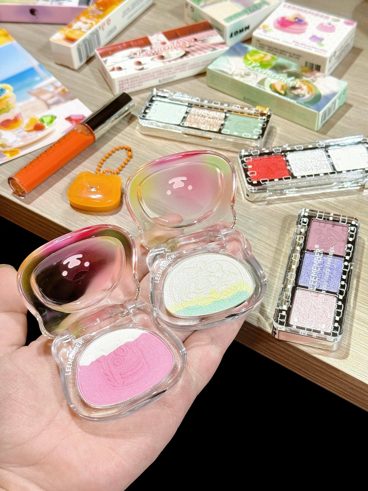 Tri-color Eye Shadow 4.8g