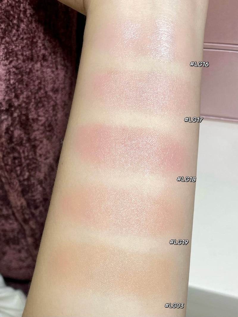 LEEMEMBER Purple Floral Bear Hydrating Cream Blush 4g