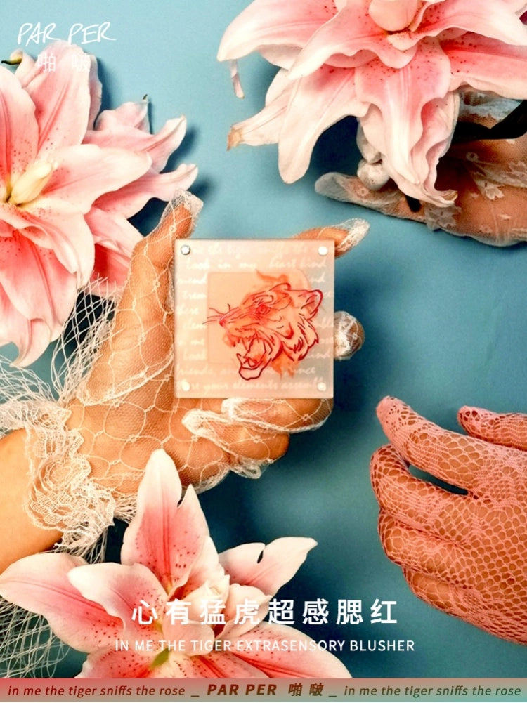 PARPAER in Me The Tiger Sniffs The Rose Blush 6g